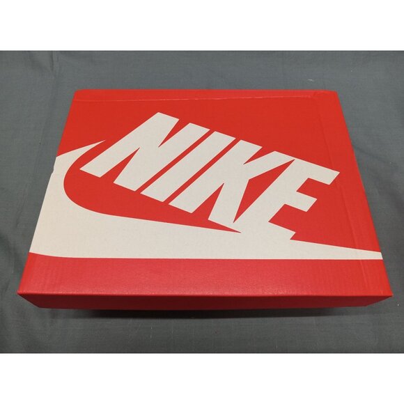 Nike Boys Dunk Low (GS) Sneakers Leather Panda Edition Size 3.5Y NEW IN BOX! - Picture 11 of 11